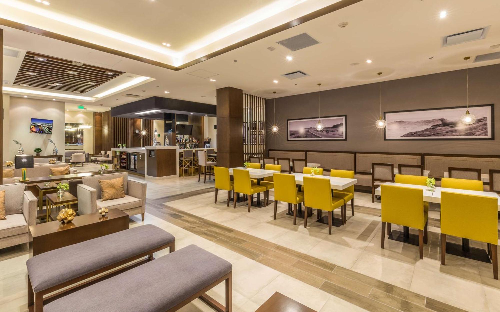 Hampton Inn By Hilton Tijuana Exterior photo